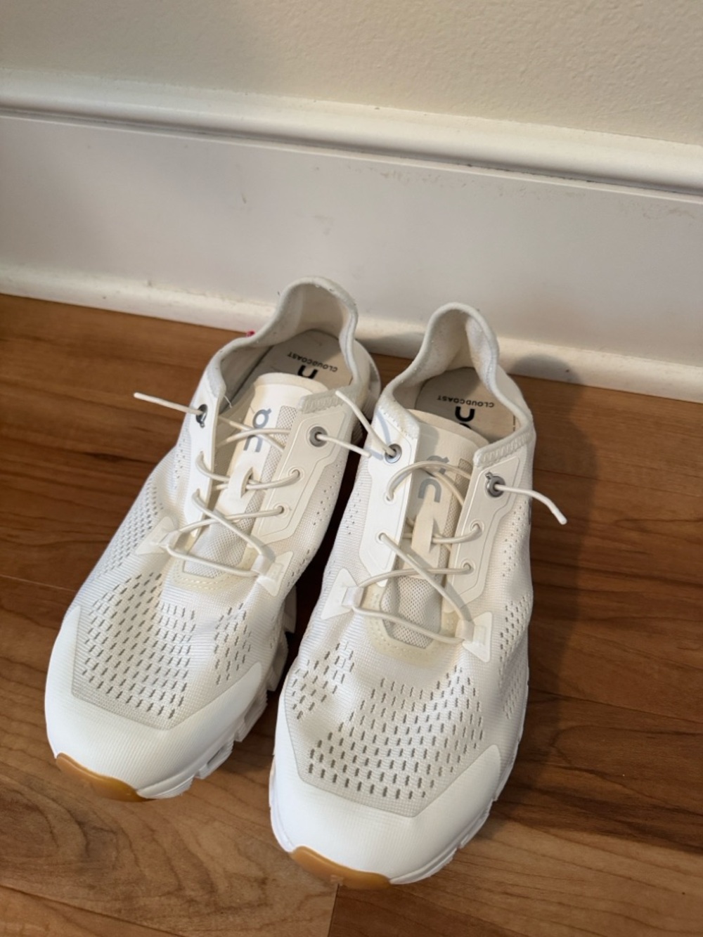 On Running Cloud Coast White/ Unbleached Women’s Running Shoes - Picture 9 of 11